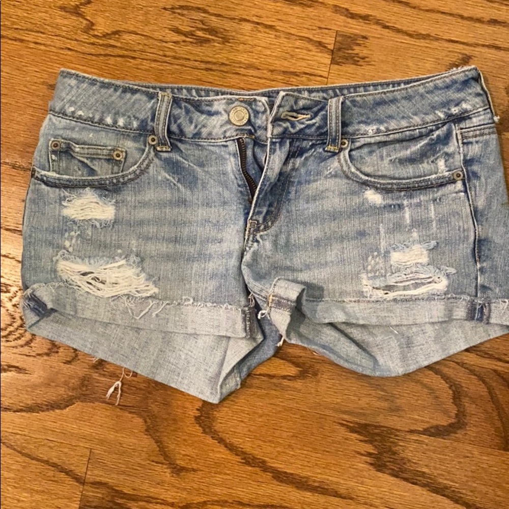 low rise american eagle jean shorts
